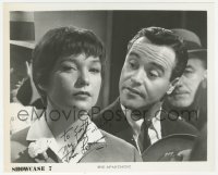 3f0613 JACK LEMMON signed TV 8x10 still R1970s close up with Shirley MacLaine in The Apartment!