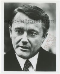 3f1136 ROBERT VAUGHN signed 8x10 REPRO still 1980s great head & shoulders portrait in suit & tie!