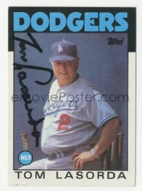 3f0508 TOMMY LASORDA signed trading card 1986 the Los Angeles Dodgers baseball team manager!