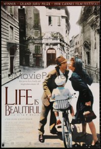 3h0422 LIFE IS BEAUTIFUL 1sh 1998 Roberto Benigni's La Vita e bella, Nicoletta Braschi