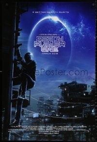 3h0499 READY PLAYER ONE advance DS 1sh 2018 Tye Sheridan climbing, directed by Steven Spielberg!