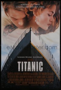 3h0590 TITANIC DS 1sh 1997 Leonardo DiCaprio, Kate Winslet, directed by James Cameron!