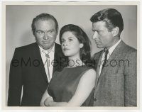 3r0071 77 SUNSET STRIP TV 8x10.25 still 1963 Elizabeth Montgomery between Gene Evans & Zimbalist!