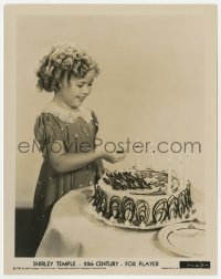 3r0521 SHIRLEY TEMPLE 8x10.25 still 1935 lighting the candles on her cake for her 7th birthday!