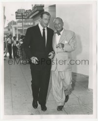 3r0587 TROUBLE ALONG THE WAY candid 8.25x10 still 1953 John Wayne & Michael Curtiz on the street!