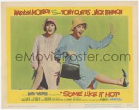 3r1381 SOME LIKE IT HOT LC #3 1959 best close up of Tony Curtis & Jack Lemmon in drag!