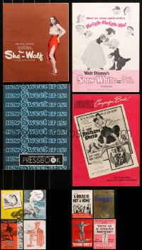 3s0053 LOT OF 16 UNCUT PRESSBOOKS 1950s-1960s advertising for a variety of different movies!