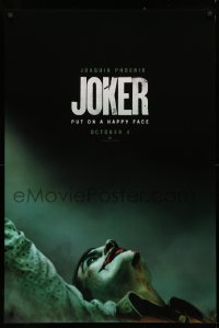 3t0938 JOKER teaser DS 1sh 2019 close-up image of clown Joaquin Phoenix, put on a happy face!