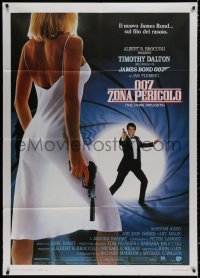 3w1079 LIVING DAYLIGHTS Italian 1p 1987 Tim Dalton as James Bond & sexy Maryam d'Abo w/gun!
