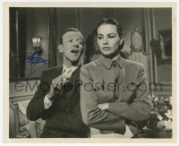 3y0292 FRED ASTAIRE signed 8x10 still 1957 close up singing to Cyd Charisse in Silk Stockings!