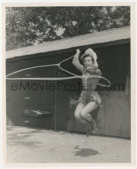 3z0115 DEBBIE REYNOLDS 8x10 still 1940s showing her impressive cowgirl lasso skills by Rothschild!