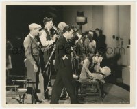 3z0419 SHOW GIRL candid 8x10 still 1928 director & crew film super c/u romantic scene w/White & Reed!