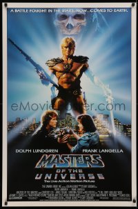 4a0981 MASTERS OF THE UNIVERSE 1sh 1987 image of Dolph Lundgren as He-Man & Langella as Skeletor!