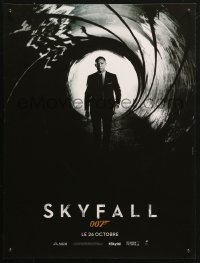 4f0073 SKYFALL teaser French 16x21 2012 Daniel Craig as Bond standing in classic gun barrel!