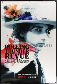 4g0096 ROLLING THUNDER REVUE bus stop 2019 A Bob Dylan Story, Martin Scorsese, wearing great hat!