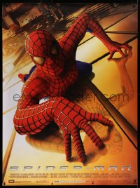 4g0049 SPIDER-MAN DS French 1p 2002 Tobey Maguire crawling up wall, Sam Raimi, Marvel Comics!