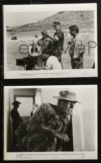 4g1035 HEARTBREAK RIDGE presskit w/ 14 stills 1986 Clint Eastwood, Marsha Mason, war in Grenada!