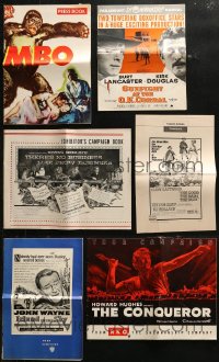 4h1020 LOT OF 10 CUT PRESSBOOKS 1950s-1960s advertising for a variety of different movies!