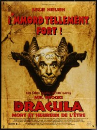 4k0904 DRACULA DEAD & LOVING IT French 1p 1996 Mel Brooks, vampire Leslie Neilsen, different image!