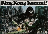 4k0037 KING KONG teaser German 33x47 1976 great John Berkey art of BIG Ape destroying train in city!