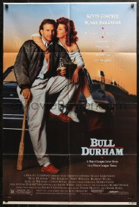 4m0693 BULL DURHAM 1sh 1988 great image of baseball player Kevin Costner & sexy Susan Sarandon