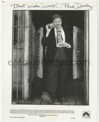 4p0409 PAUL DOOLEY signed 8x10 still 1980 as Wimpy with hamburgers in Robert Altman's Popeye!