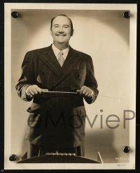 4r1473 PAUL WHITEMAN 2 8x10 stills 1930s-1940s great images with conducting baton and top hat!