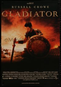 4s0273 GLADIATOR 27x39 French commercial poster 2000 image of Russell Crowe with sword & shield!