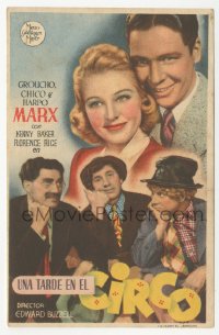 4t0884 AT THE CIRCUS Spanish herald 1945 Groucho, Chico & Harpo, Marx Brothers, different image!