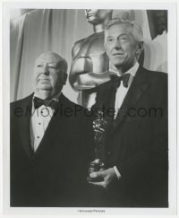 4w0953 ALFRED HITCHCOCK 8.25x10 still 1974 presenting Hersholt award to Lew Wasserman at Oscars!