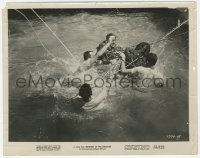4w1574 REVENGE OF THE CREATURE 8x10 still 1955 men in water tying up the monster with rope!