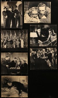 4x0990 LOT OF 7 8X10 COMMERCIAL PHOTOS 1972 Humphrey Bogart, great scenes from classic movies!