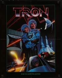 5g0276 TRON promo brochure 1982 Walt Disney, Jeff Bridges, unfolds to a 17x22 poster!