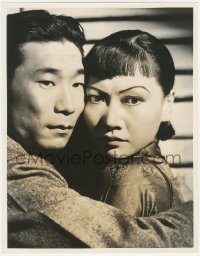 5z0070 DAUGHTER OF SHANGHAI 10.25x13 still 1937 c/u of Philip Ahn & Anna May Wong by Eugene Richee!