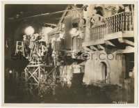 5z0078 DEVIL'S BROTHER candid deluxe 10x13 still 1933 camera crew filming Thelma Todd on balcony set!