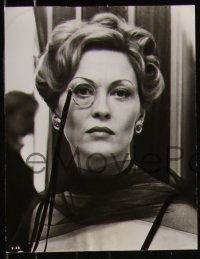 8g0059 VOYAGE OF THE DAMNED 17 8x10 stills 1976 many images of Dunaway, Welles, Mason, top cast!