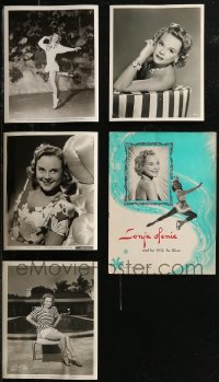 8h0245 LOT OF 1 SONJA HENIE PROGRAM AND 4 8X10 STILLS 1940s-1950s great images of the ice skater!