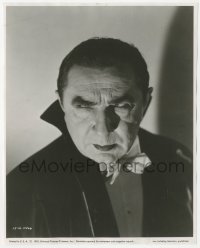 1a1457 ABBOTT & COSTELLO MEET FRANKENSTEIN 7.75x9.75 still R1953 super c/u of Bela Lugosi as Dracula!