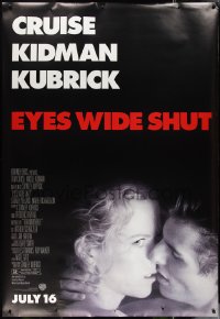 1g0074 EYES WIDE SHUT DS bus stop 1999 Kubrick, romantic close-up of Tom Cruise & Nicole Kidman!