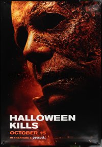 1g0080 HALLOWEEN KILLS DS bus stop 2021 Jamie Lee Curtis, super close-up Michael Myers!