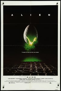 3d0467 ALIEN 1sh 1979 Ridley Scott sci-fi monster classic, cool hatching egg image!