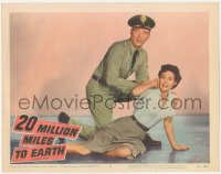 3d0709 20 MILLION MILES TO EARTH LC #5 1957 cop William Hopper & Joan Taylor terrified of monster!