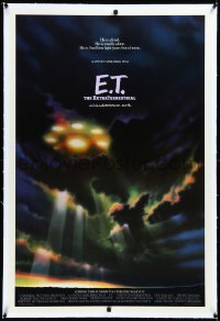 3j0941 E.T. THE EXTRA TERRESTRIAL linen advance 1sh 1982 different spaceship in clouds art by Alvin!