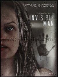3t0030 INVISIBLE MAN teaser French 1p 2020 creepy handprint behind Elisabeth Moss, H.G. Wells!