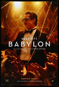 3w0665 BABYLON teaser DS 1sh 2022 Damien Chazelle, Brad Pitt in tuxedo surrounded by partygoers!