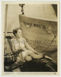 3y1271 ACROSS THE PACIFIC 8x10.25 still 1942 c/u of sexy Mary Astor sitting in lounge chair by boat!
