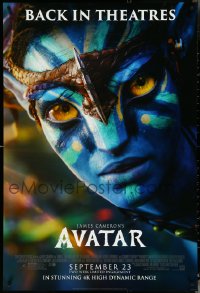 4w0737 AVATAR DS 1sh R2022 James Cameron directed, Zoe Saldana, close-up image of Neytiri!