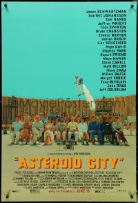 4z0880 ASTEROID CITY advance DS 1sh 2023 great wacky image of Jason Schwartzman with huge top cast!