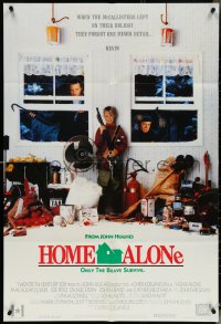 5b1131 HOME ALONE int'l DS 1sh 1990 Culkin, Stern, Pesci, completely different and ultra rare!