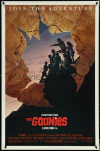 5g0792 GOONIES 1sh 1985 Josh Brolin, teen adventure classic, cool treasure map art by John Alvin!
